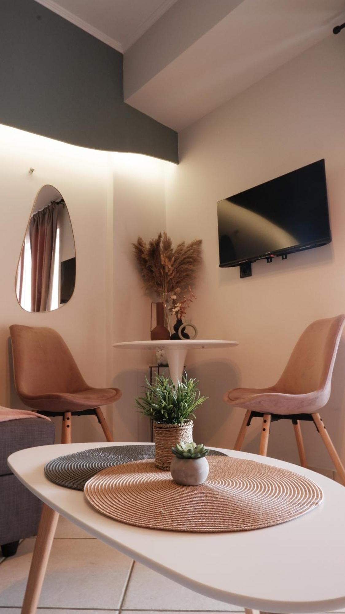 Less Is More Appartement Preveza Buitenkant foto